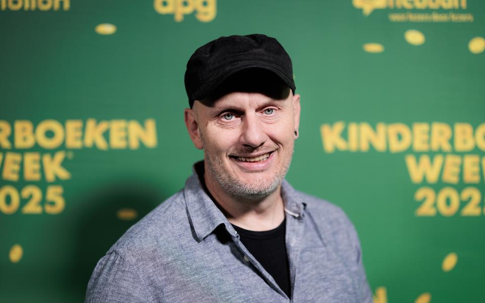 Kinderboekenschrijver Pieter Koolwijk: ‘Mensen vonden mij een rotjochie, maar ik heb altijd het gevoel gehad: ik kan meer’