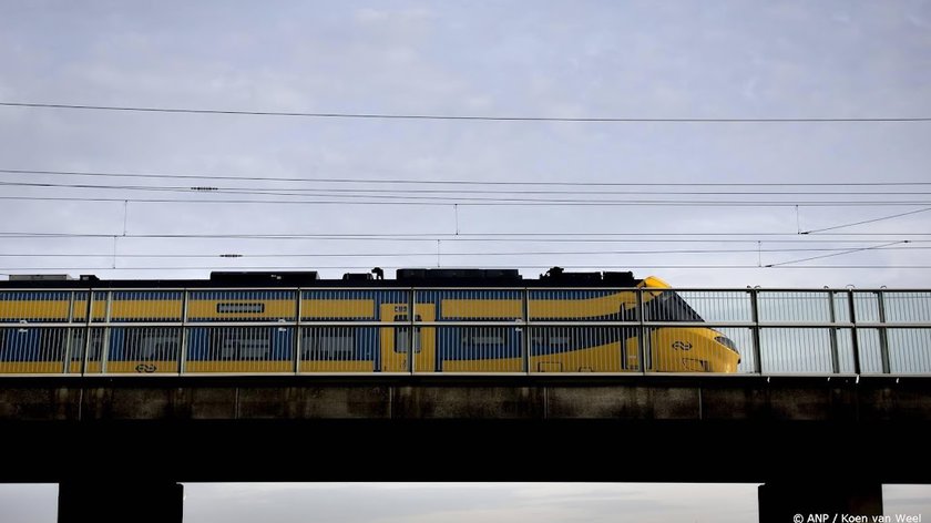 Kabinet snijdt in infrastructuur, ‘HSL en spoorbeveiliging nodig’