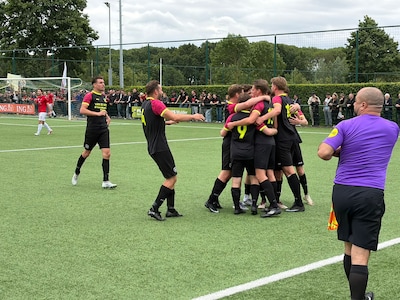 LIVE | Frenk Schaap brengt Nivo Sparta terug in de wedstrijd in zijn laatste duel