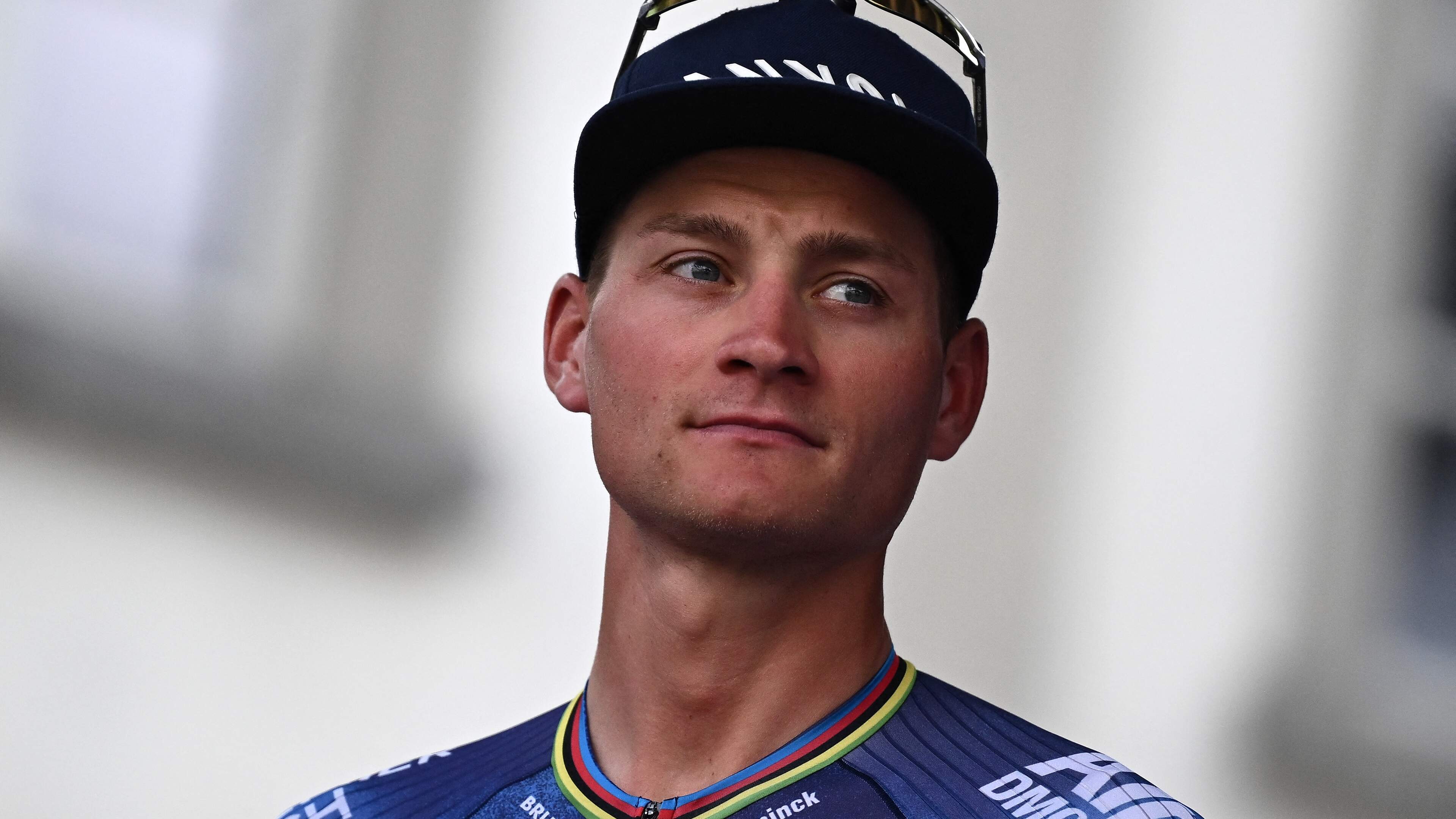 ’WK-expert’ Mathieu van der Poel koestert zonder kleine oogjes hoop voor Nederlands elftal: ’Dat is wel een beetje jammer’