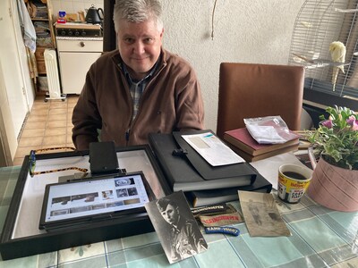 Kleinzoon Antoine (54) duikt in het oorlogsverleden van zijn familie: ‘Mijn opa werd NSB’er om zijn gezin te voeden’