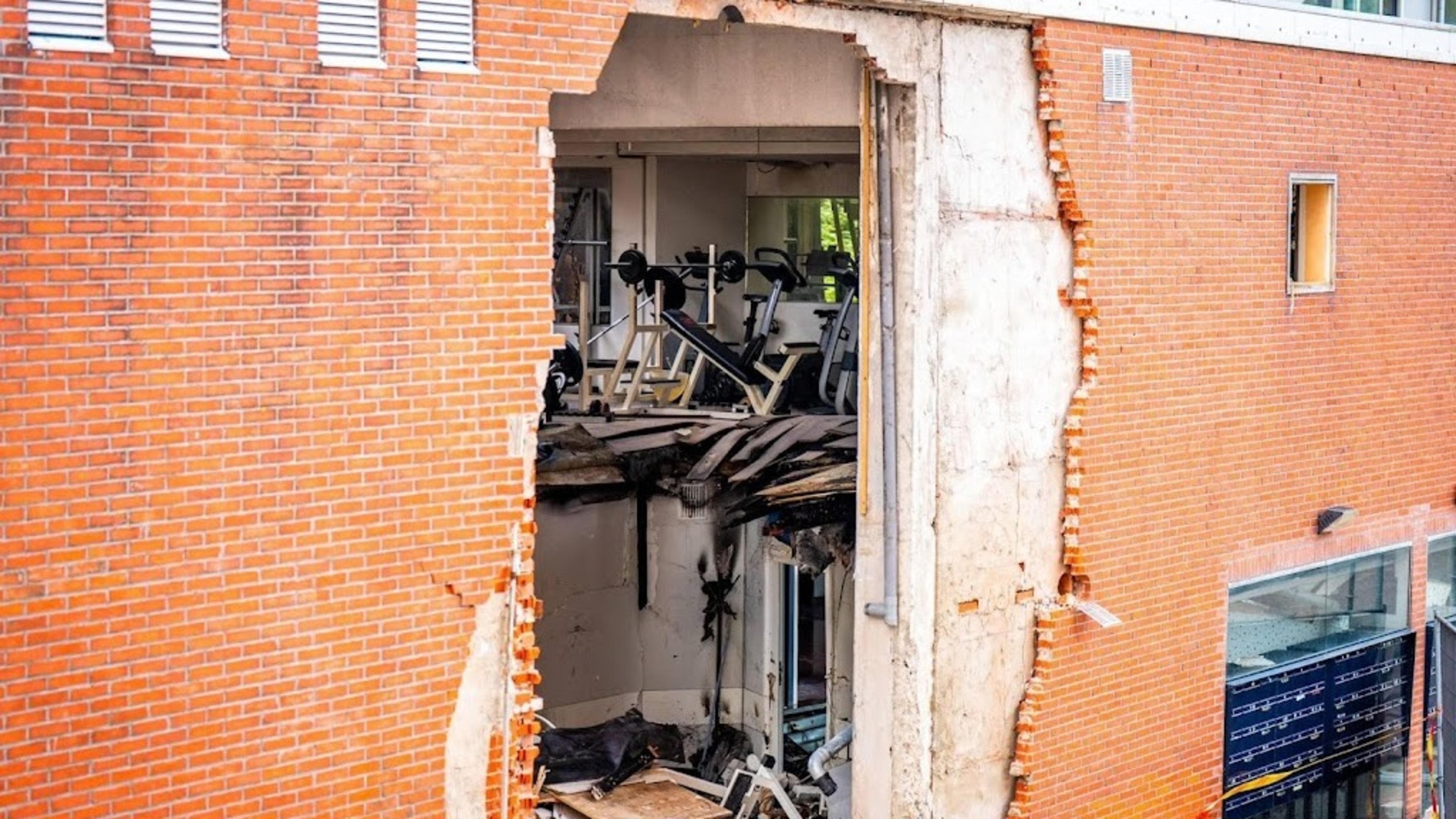 Eigenaar sportschool Amsterdam kan explosie nauwelijks bevatten