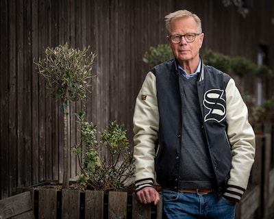 ‘Ik spaar niemand’: Arno Vermeulen over vijanden, vriendschap en zijn laatste WK als NOS-commentator