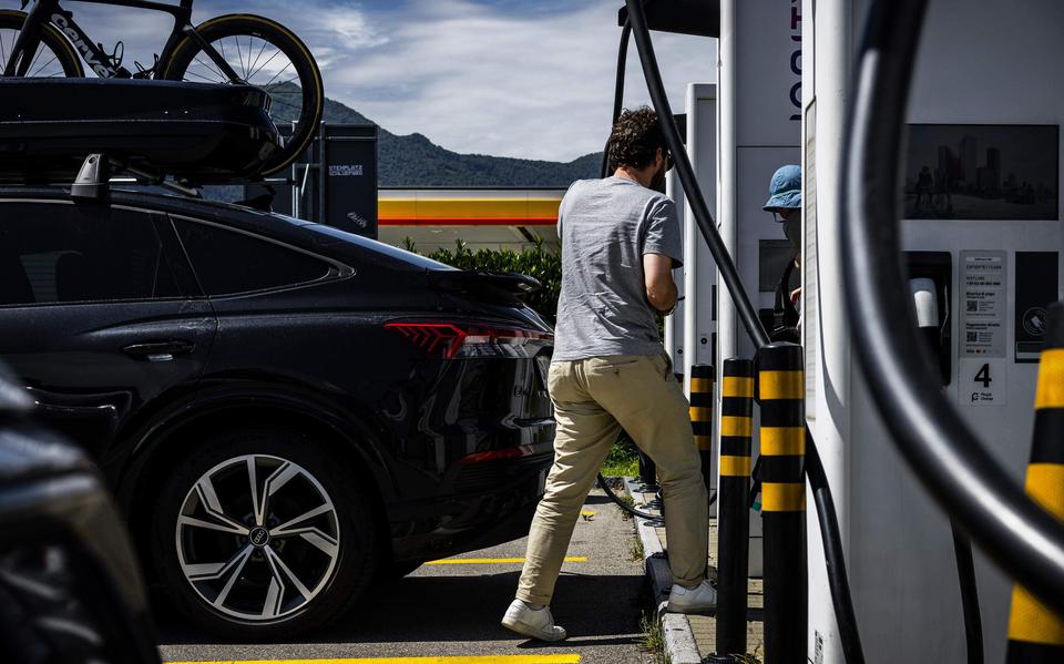 Actieradius, laadpalen en SoH: hier moet je op letten als je een tweedehands elektrische auto koopt. ‘Voor veel mensen is het nog een brug te ver’