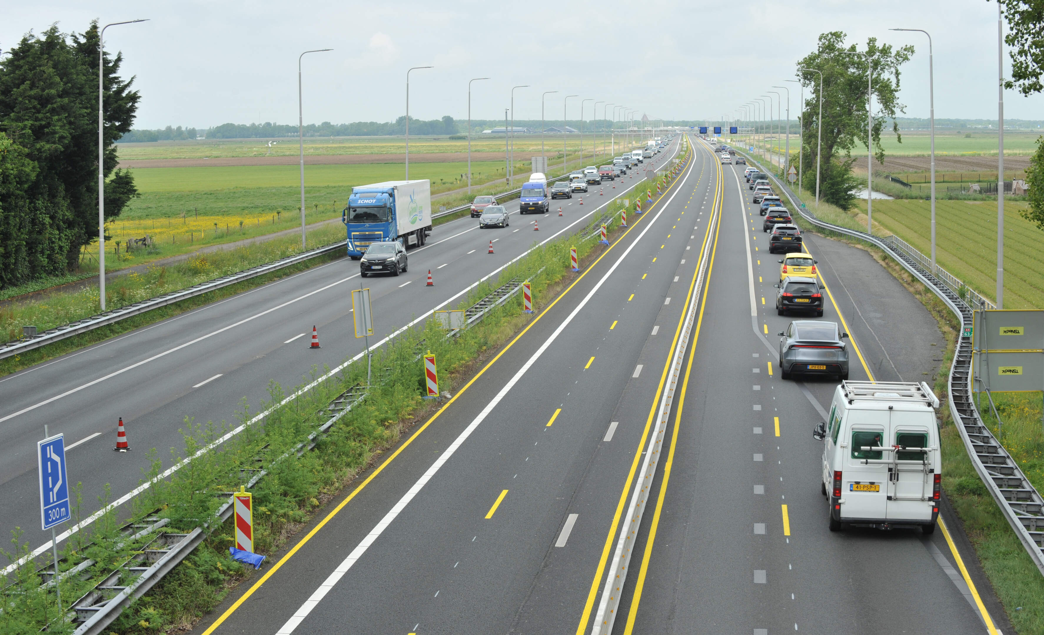 Verkeer Noord-Holland: vertraging op de A7 in de ochtendspits van maandag 15 juni