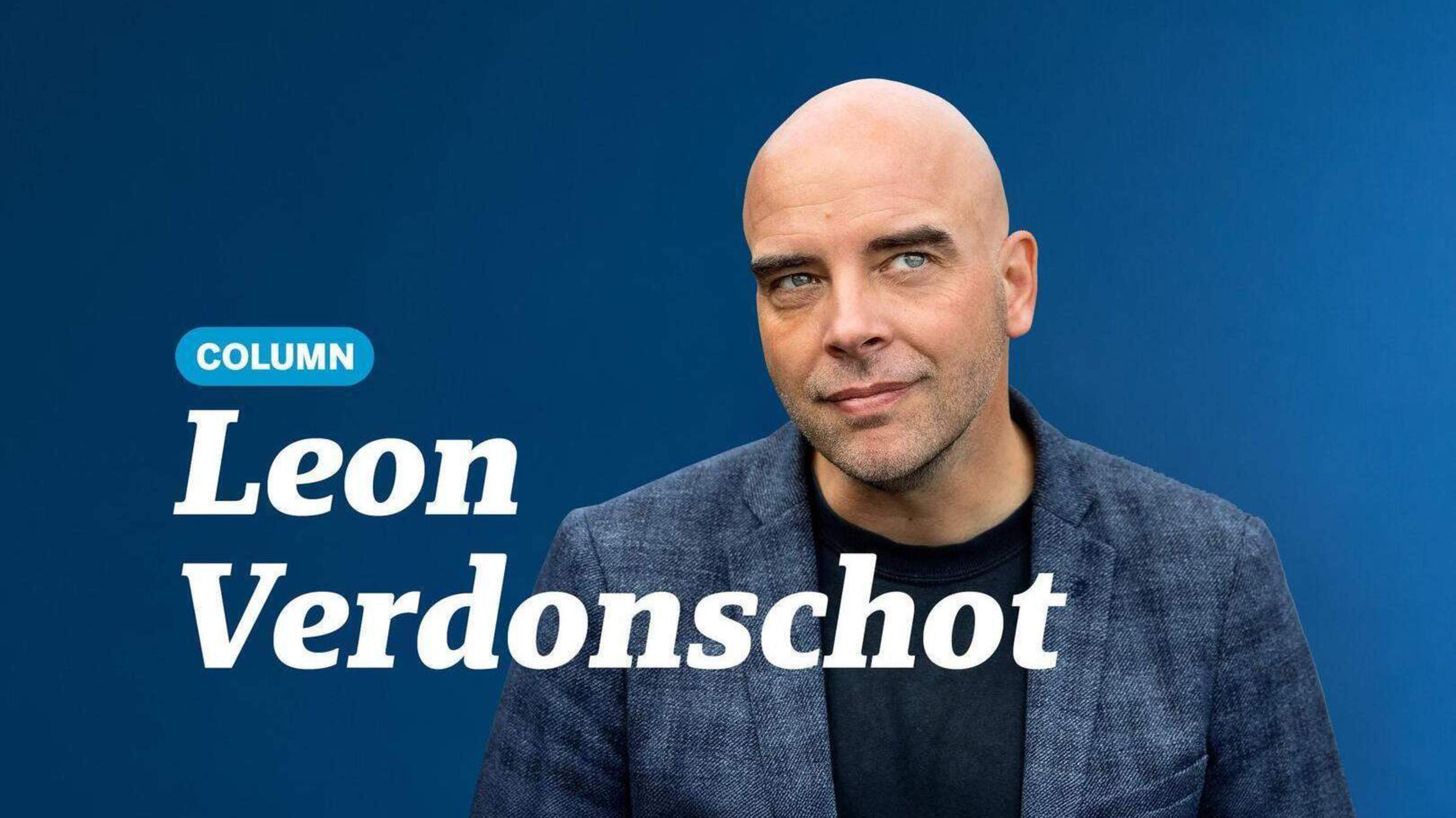 Drie rugzakken uit het merkendorp in de Porsche