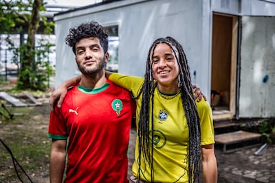 Iara (28) en Nassim (30) delen huis én liefde, maar niet WK-gevoel: zij voor Brazilië, hij voor Marokko