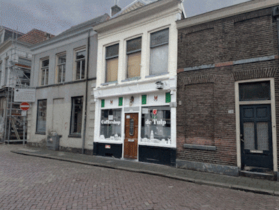 Beschoten coffeeshop in Zwolle was eerder doelwit van aanslag: ‘Doe die Semtex in de brievenbus’