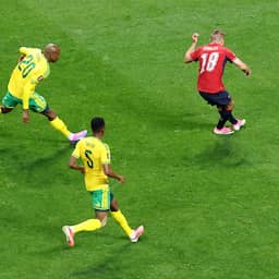 Live WK | Tsjechië pakt vroege voorsprong na treffer van Sadilek