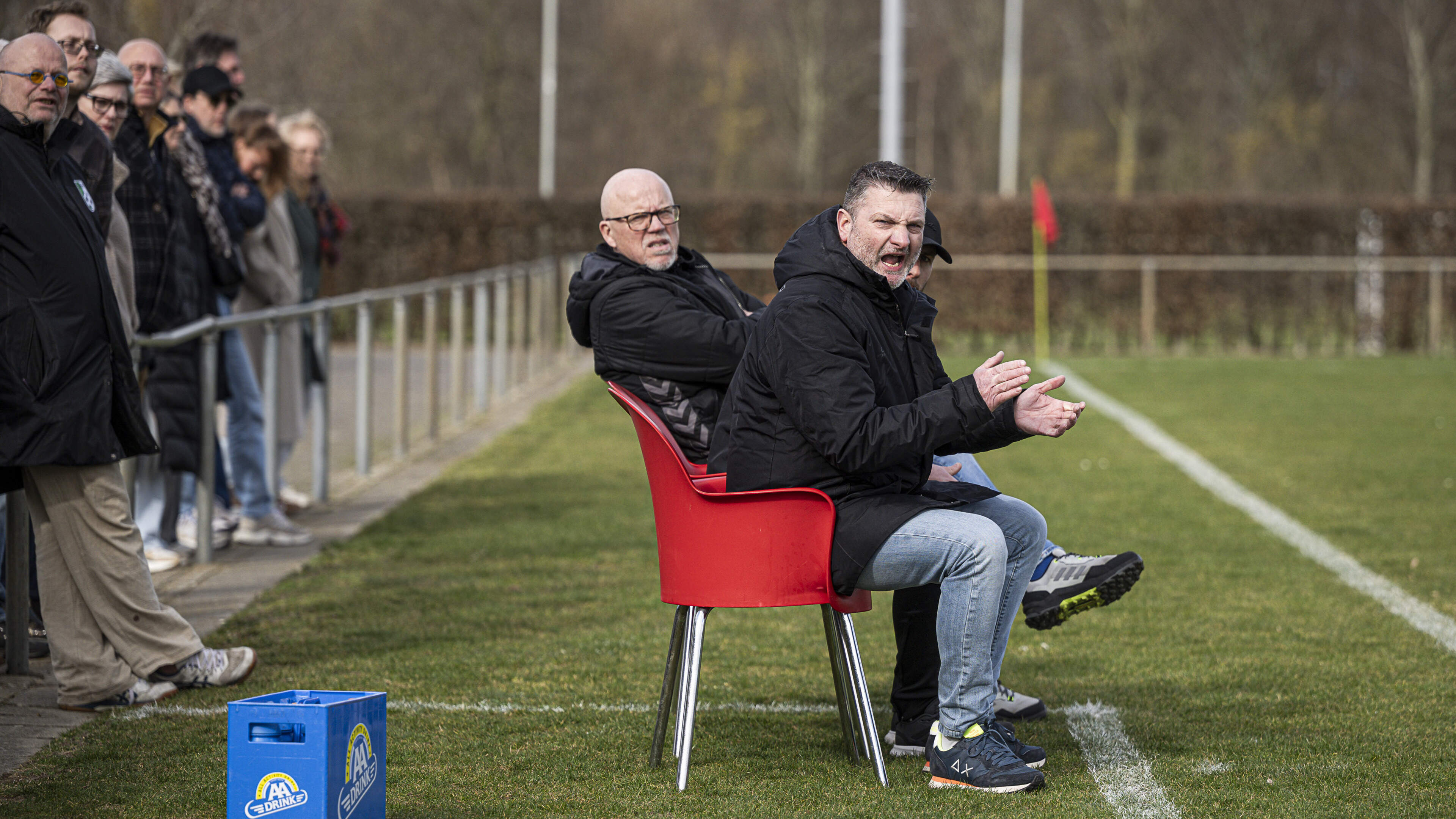 SHH-trainer Peter Decrae: ‘Het WK leeft hier in België nog niet, bij mij ook niet’