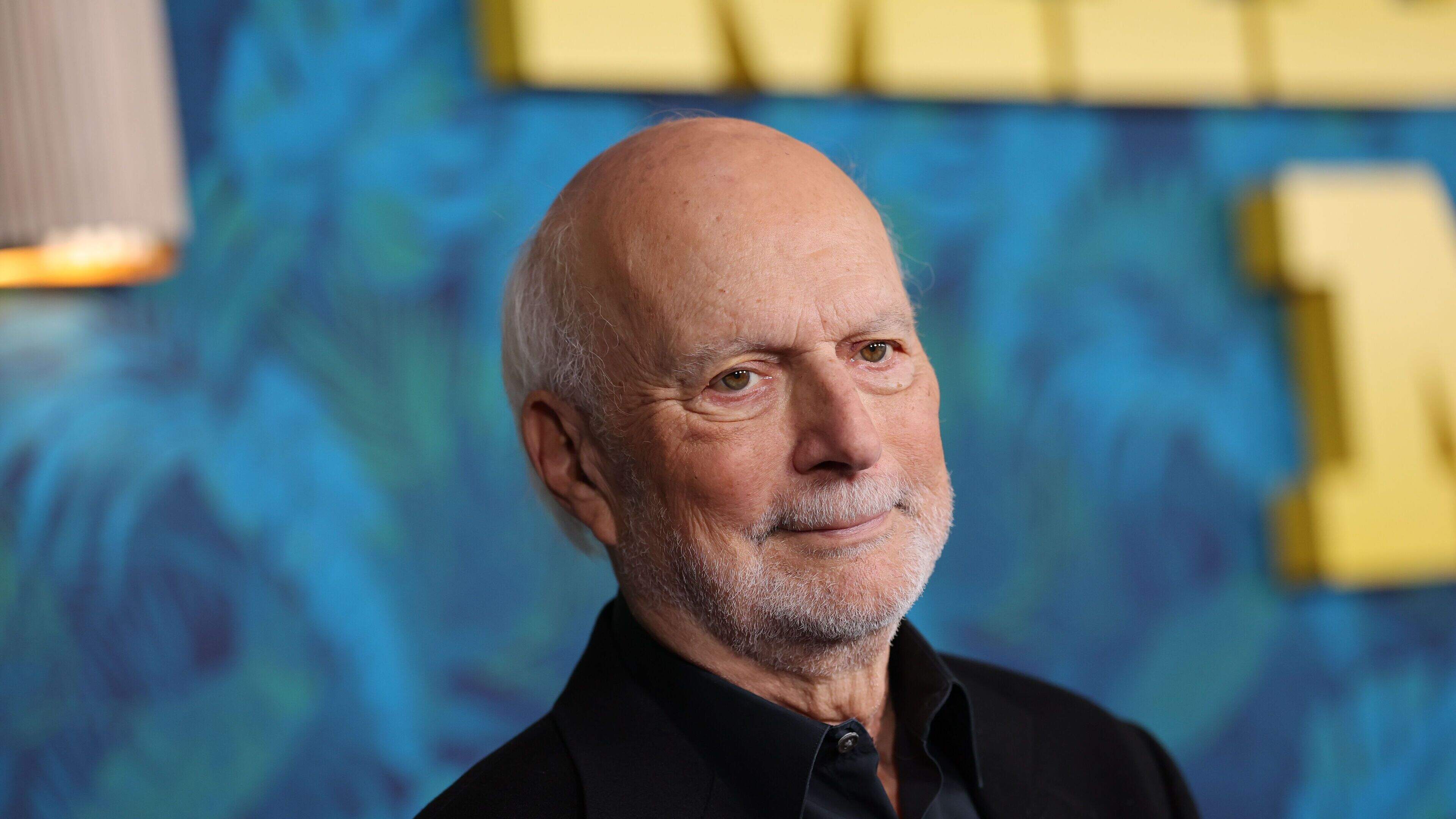 ’Friends’ en Will & Grace’-regisseur James Burrows (85) overleden