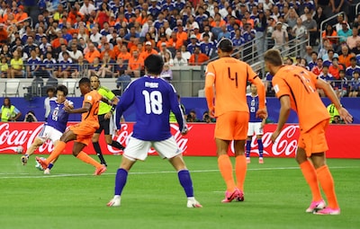 LIVE WK voetbal | Summerville meteen goud waard: aanvaller zet Oranje weer op voorsprong tegen Japan