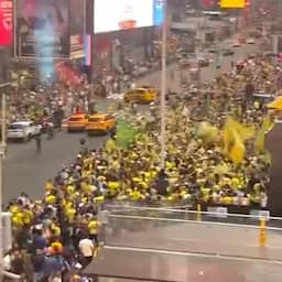 Video | Times Square kleurt groen en geel door Braziliaanse fans