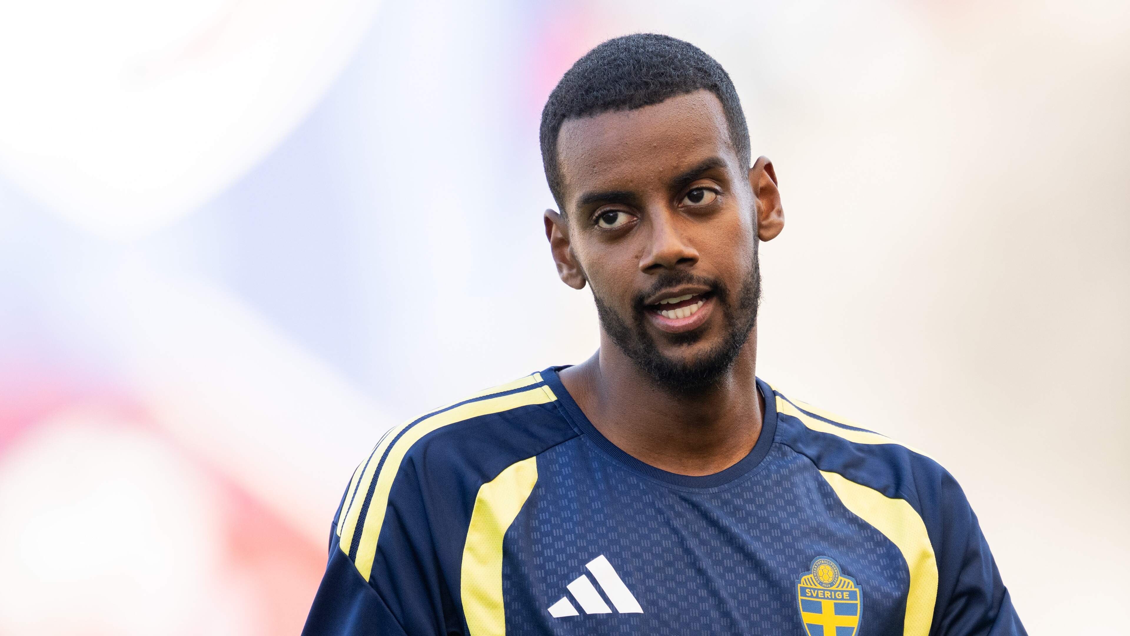 Nederlandse elftal is gewaarschuwd: Zweedse topspits Alexander Isak traint weer met de groep
