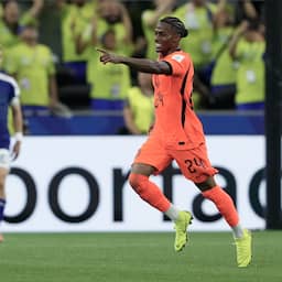 Summerville rent naar Van Nistelrooij na goal op WK: 'We zijn heel close'