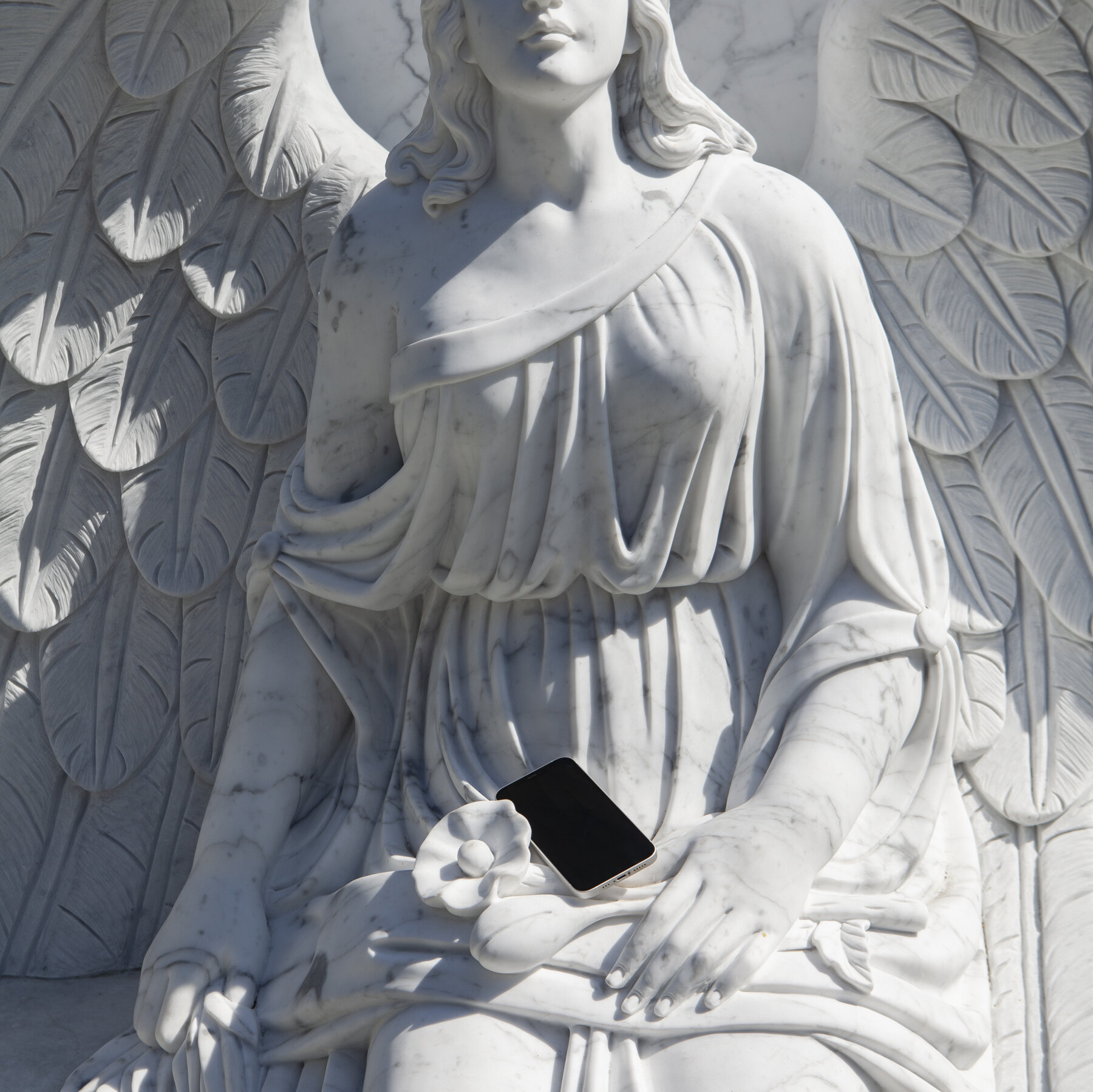 Don’t Blame Plunging Birthrates on Phones