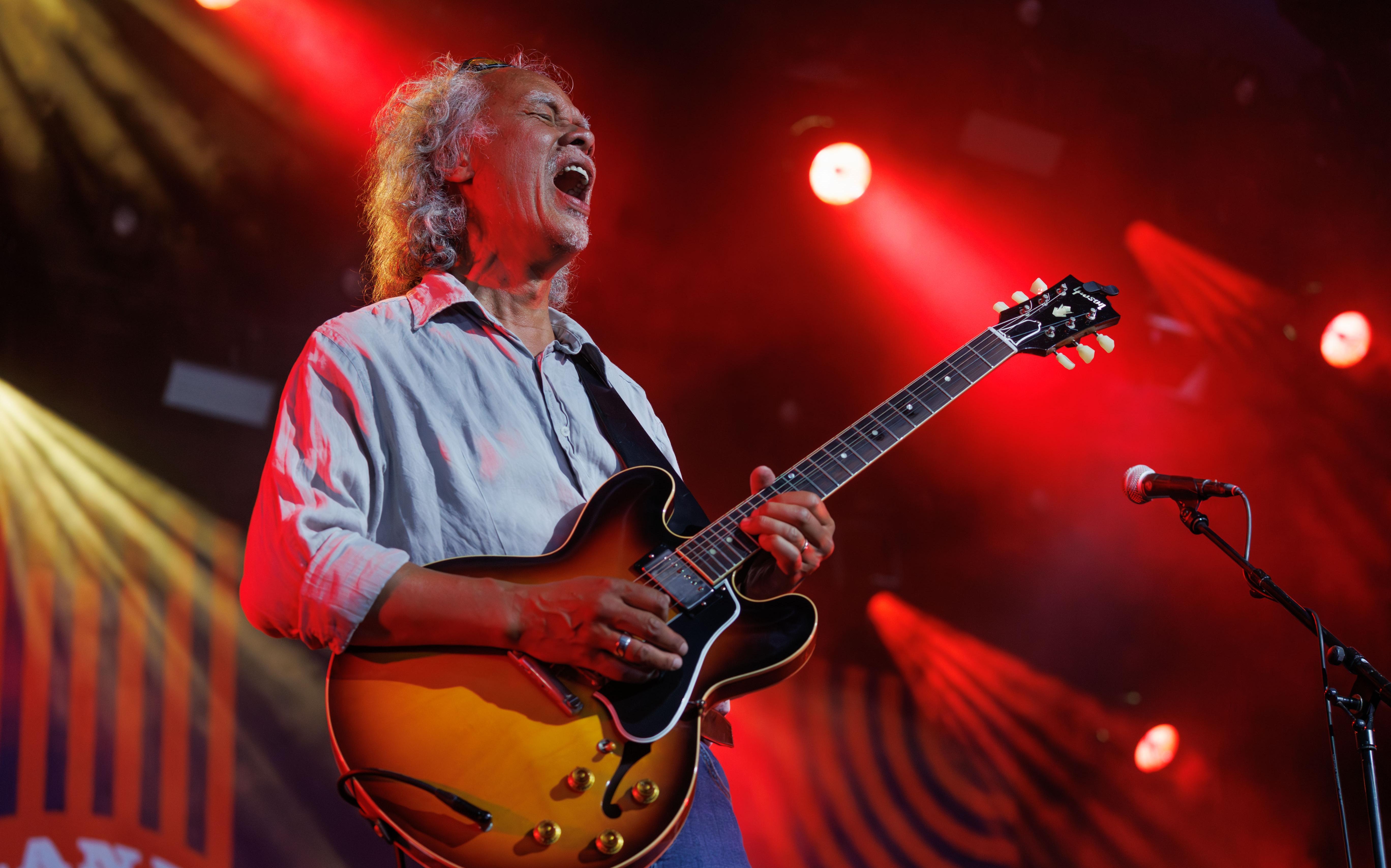 Bekijk hier de foto’s van het Blues Festival in Grolloo
