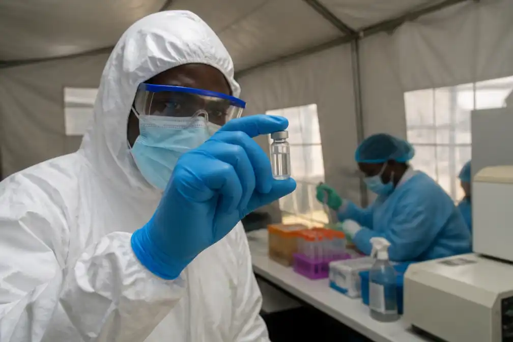 Eerste testfase nieuwe ebolavaccins mogelijk volgende maand