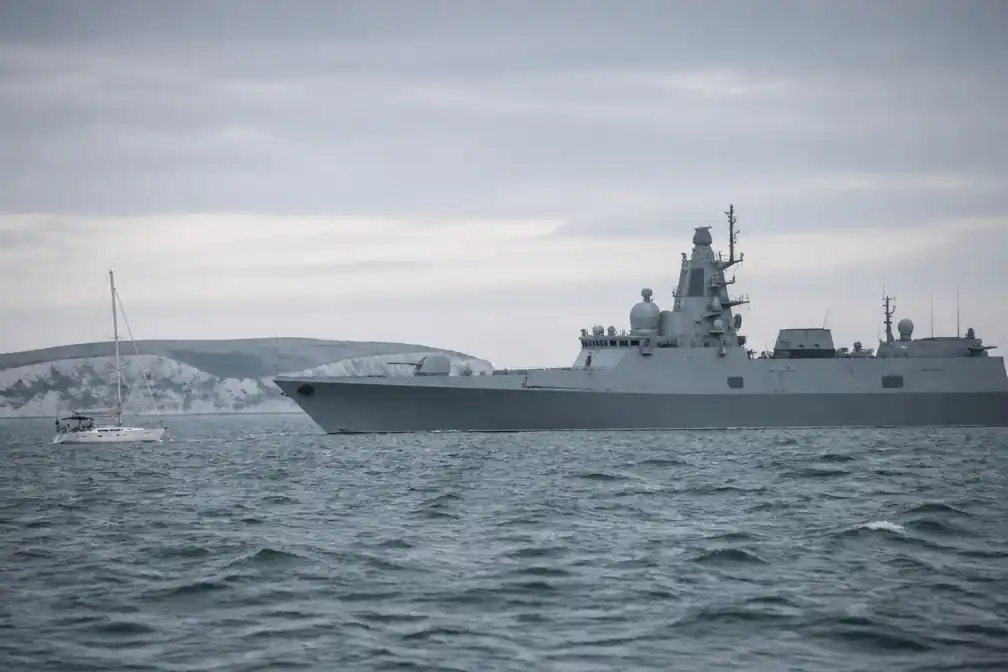 Brits onderzoek naar melding van Russisch oorlogsschip dat waarschuwingsschoten loste bij jacht in Kanaal