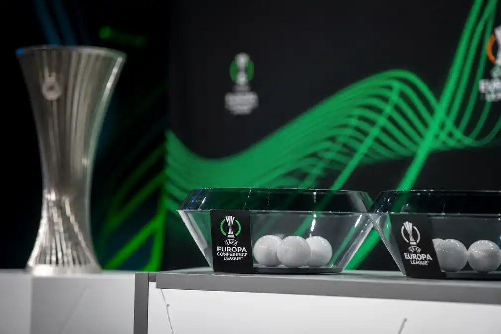 Ajax treft verliezer van Vojvodina-Ferencváros in Conference League