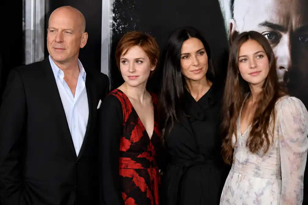 Tallulah Willis, dochter van Bruce Willis en Demi Moore, getrouwd met Justin Acee