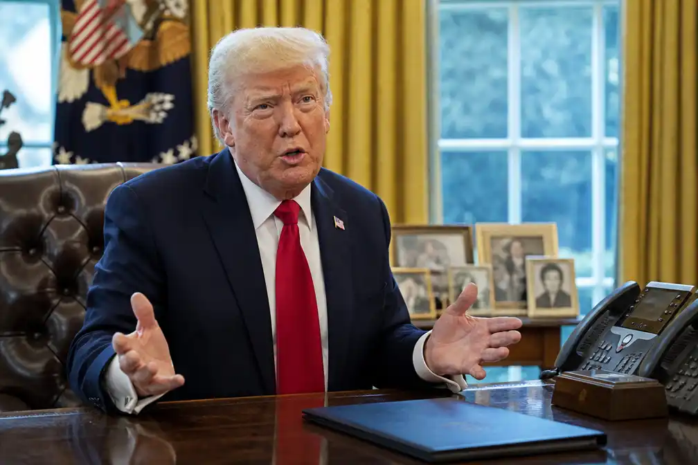 Trump wil lagere brandstofprijzen en geeft miljarden uit aan olie en gas