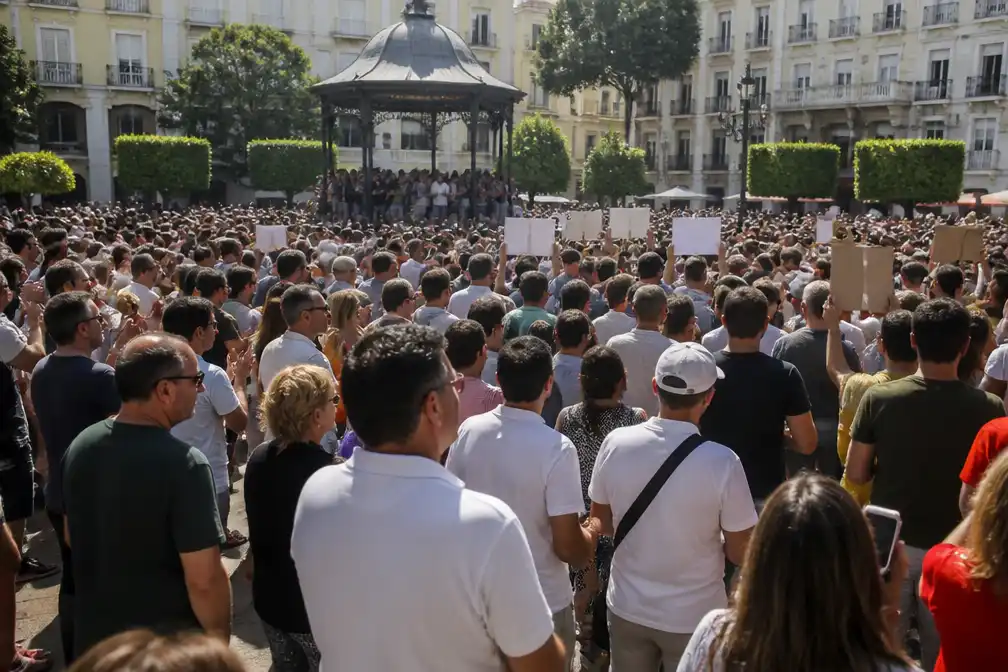 Honderden betogers in Ceuta eisen oplossing migratiecrisis