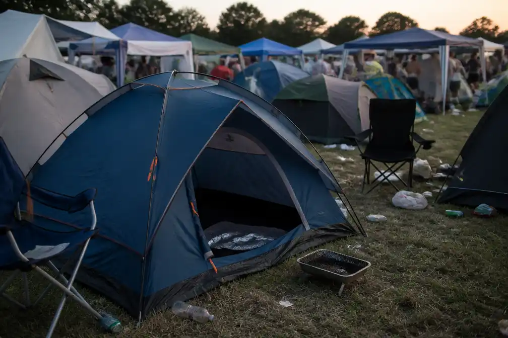 CO-vergiftiging waarschijnlijk doodsoorzaak festivalganger (37) op Antilliaanse Feesten