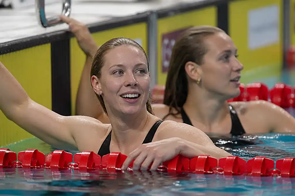 Steenbergen Europees kampioen op 100 meter vrij, Van Wijk pakt zilver