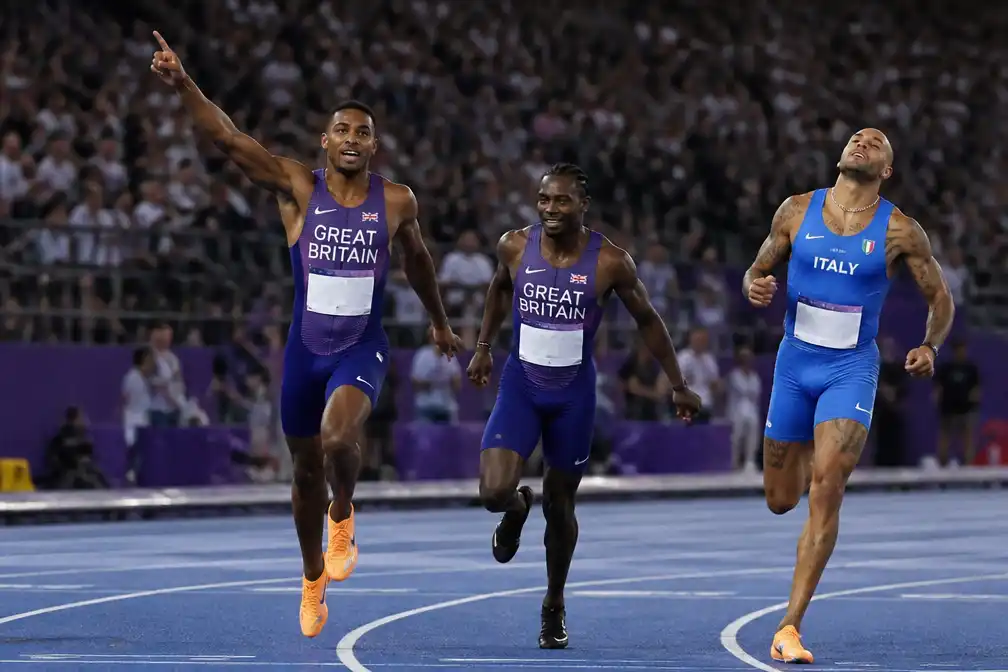 Brits goud en zilver op 100 meter, Jacobs haakt af