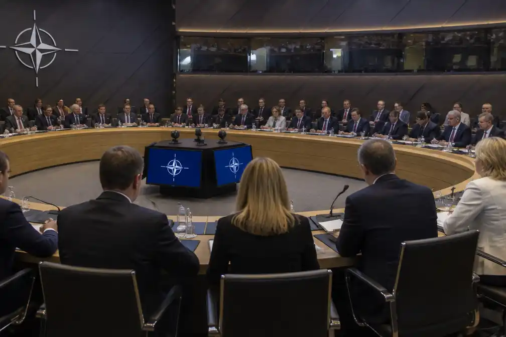 NAVO-ambassadeurs: Russische drones weerhouden ons niet van steun Oekraïne