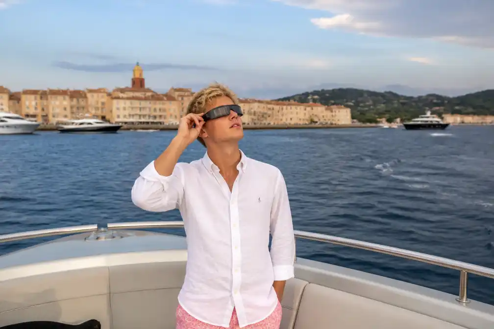 Prins Aymeric deelt vakantiefoto’s van Saint-Tropez met gezin