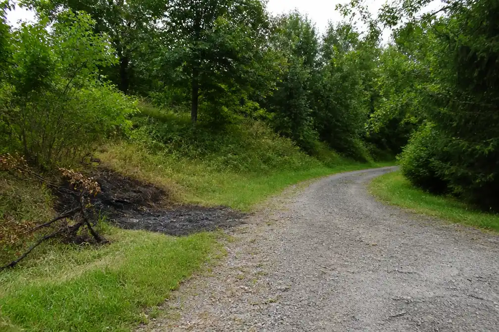 Man die brandje met water wilde blussen in Vogelsang, kreeg harde knal