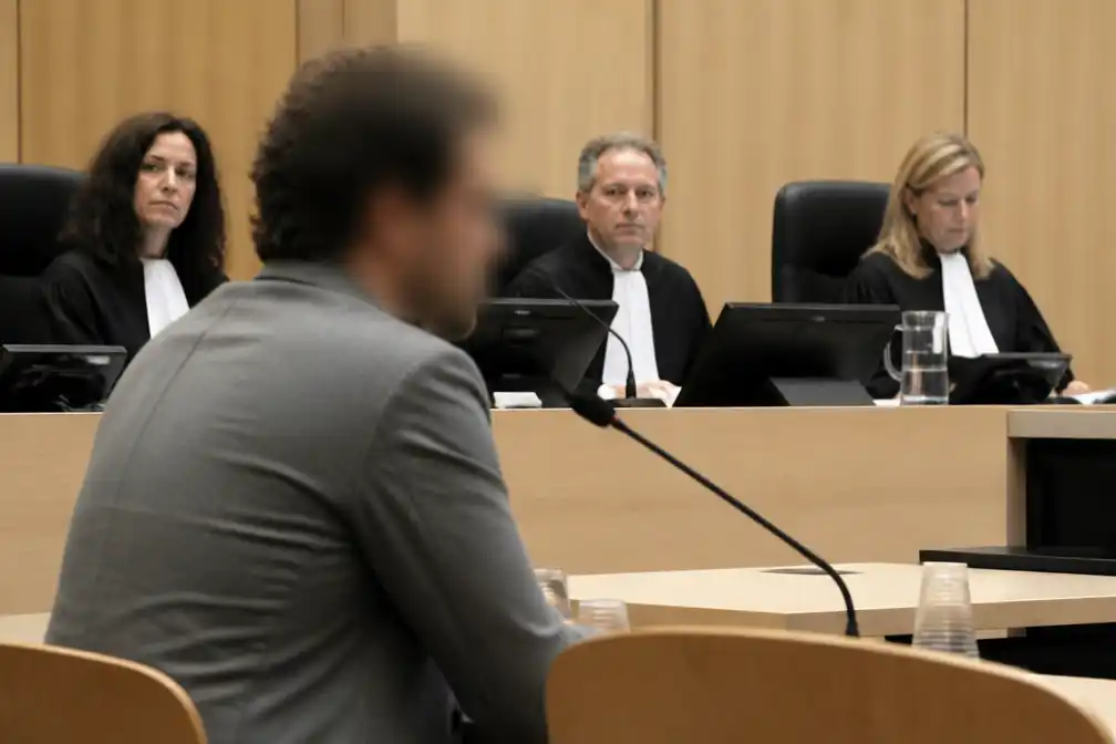 Verdachte van aanslag op prinsessen Amalia en Alexia zegt in rechtszaak in psychose te verkeren