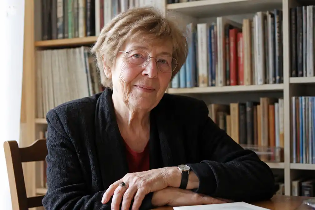 Ina Stabergh, eerste vrouwelijke stadsdichter van Vlaanderen, overleden op 81-jarige leeftijd