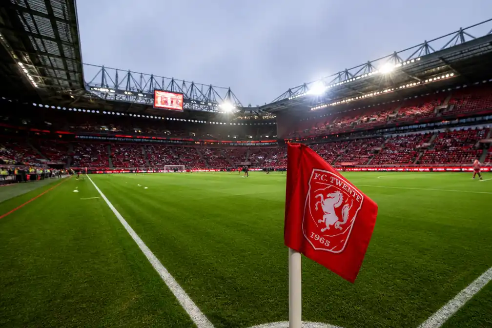 FC Twente ontvangt FK Qarabag in eerste play-offduel Conference League