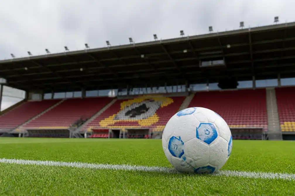 ADO Den Haag op zoek naar eerste punten bij Go Ahead Eagles