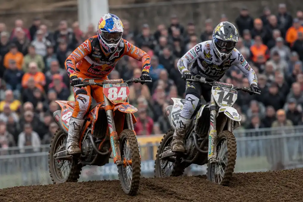 Herlings jaagt op zesde MXGP-titel in thuisrace Arnhem; De Wolf tweede