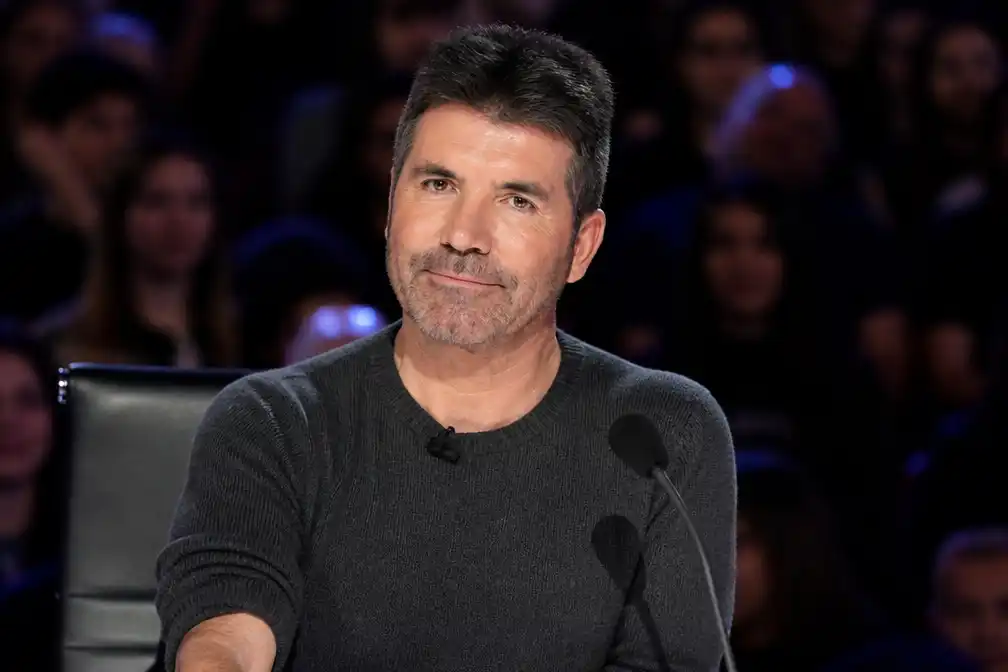 Simon Cowell mist AGT-liveshows vanwege rugoperatie