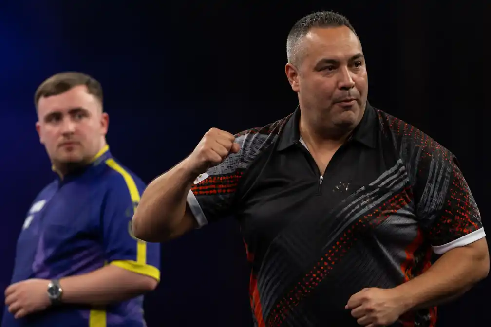 Wattimena stunt in Leicester: wereldkampioen Littler verslagen