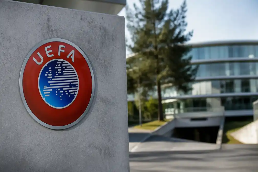 UEFA staat op punt boycot van alle FIFA-competities in te trekken