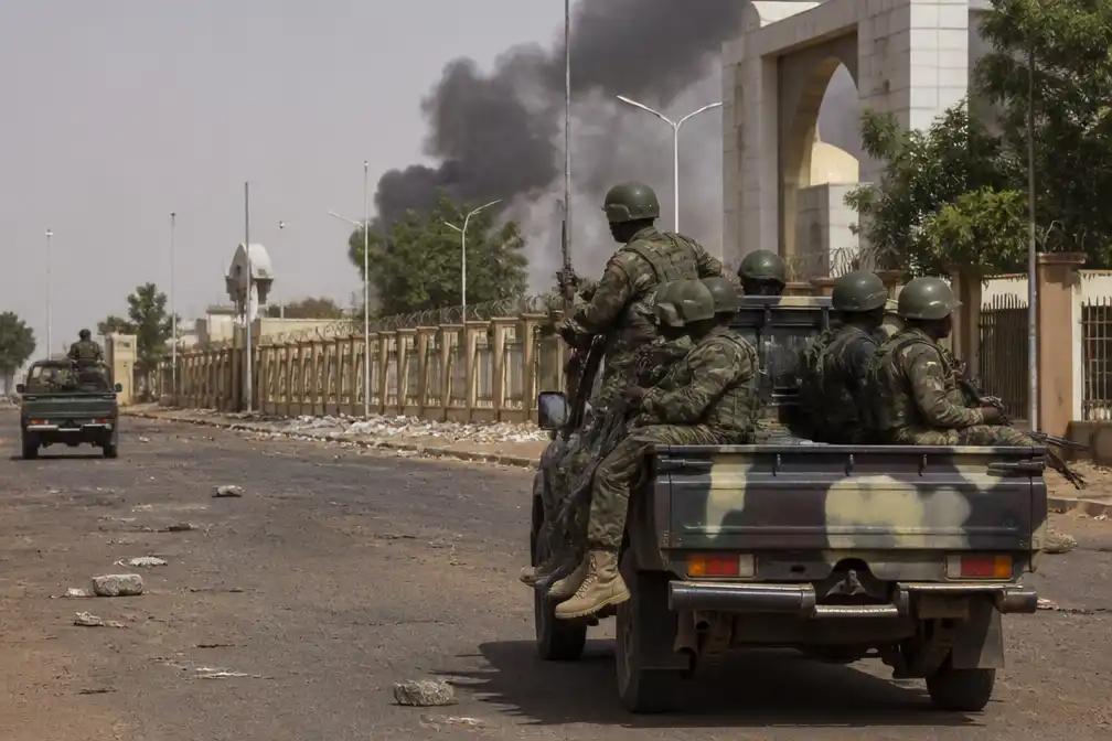 Schoten en explosies in Niamey, junta Niger zegt muiterij neer te slaan