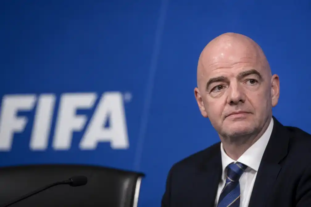 KNVB wil internationale top in Amsterdam over toekomst FIFA en Infantino