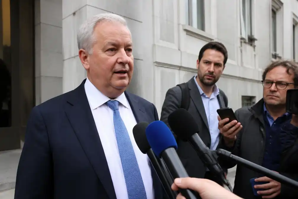 Amerikaanse ambassadeur Bill White op het matje bij Prévot na uithaal naar Vandenbroucke