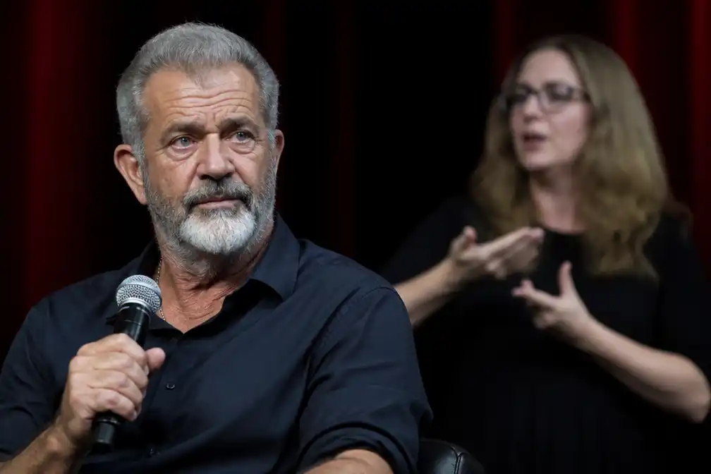 Mel Gibson biedt excuses aan voor belachelijk maken gebarentolk op FanExpo Canada