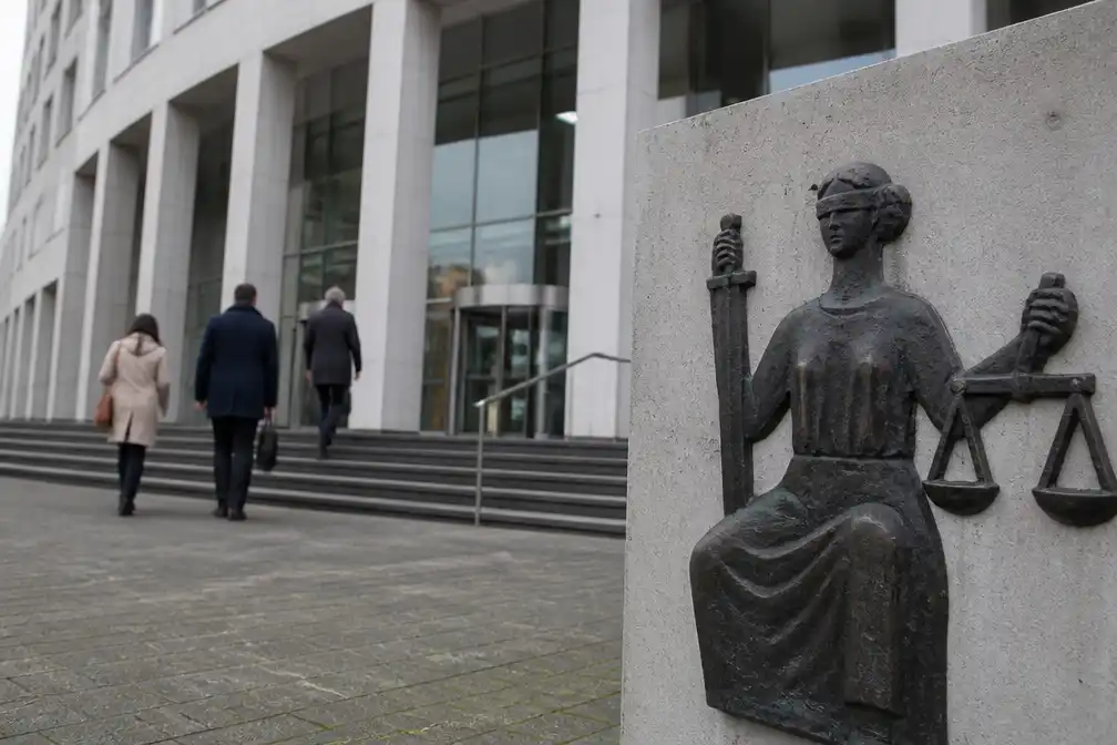 Malafide elektriciens uit Helmond voor rechter om miljoenenfraude