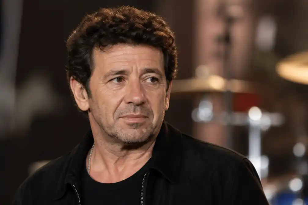 Patrick Bruel annuleert tournee na aanklacht seksuele aanranding, ontkent
