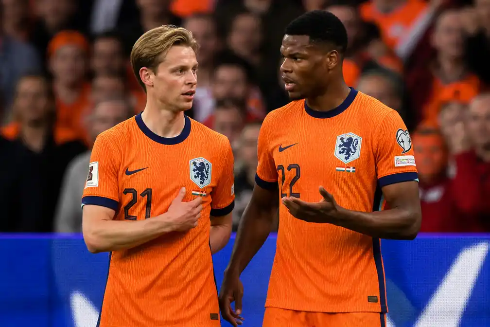 Dumfries richt zich op WK-titel, deelt ergernis De Jong niet