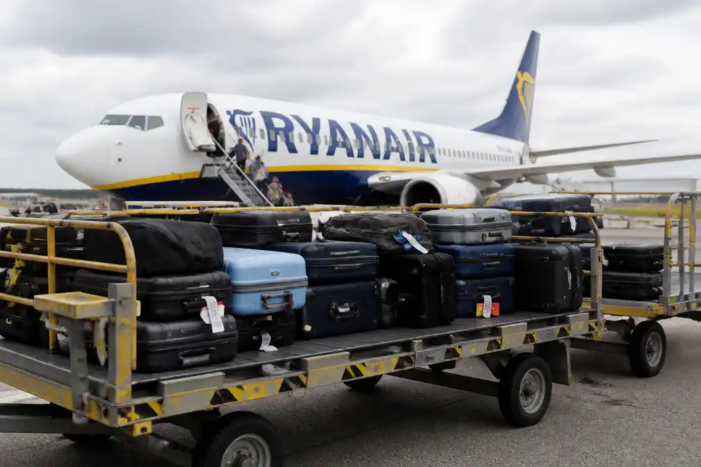 Zes Ryanair-vluchten vertrokken zonder ruimbagage na storing Eindhoven Airport