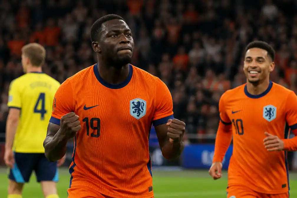 Oranje-internationals waarschuwen Tunesië voor 'cruciale' Brobbey na twee goals